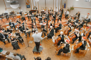 Local orchestra brings Christmas classics to Coventry